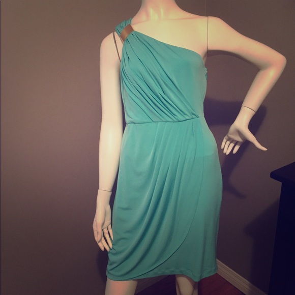 GORGEOUS GRECIAN INSPIRED ONE SHOULDER DRESS - Picture 1 of 5