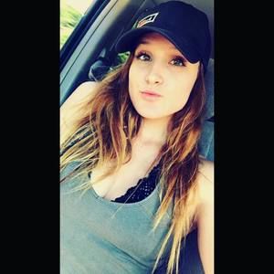 Meet your Posher, Caite