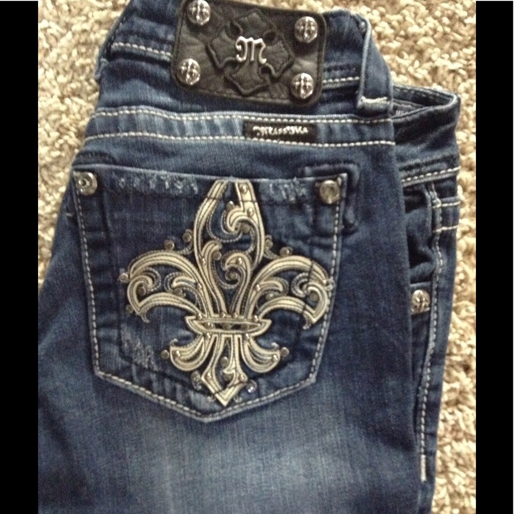 Size 26 boot cut Miss Me jeans Never worn