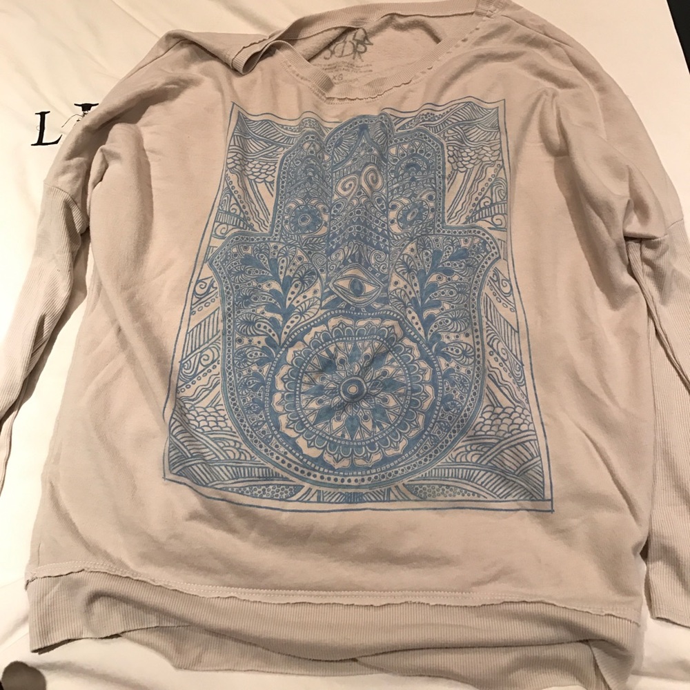 Hamsa chaser long sleeve