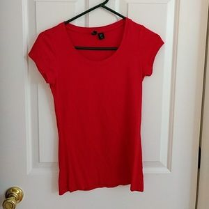 Red t shirt