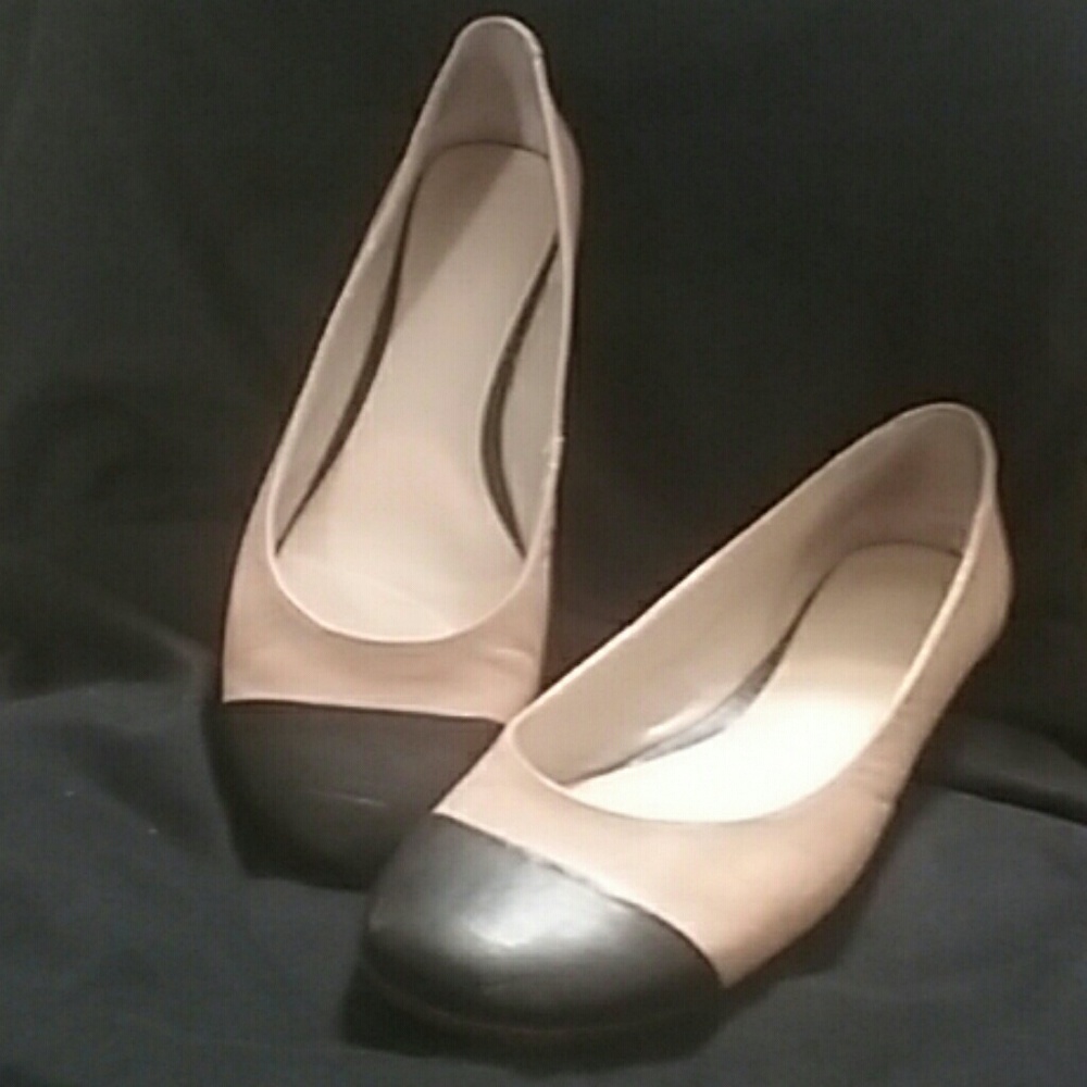 Shoes - Picture 2 of 2