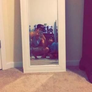 Meet your Posher, Simon