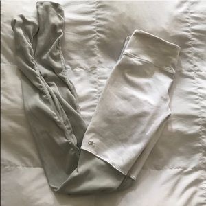 Alo Yoga Goddess tights size medium