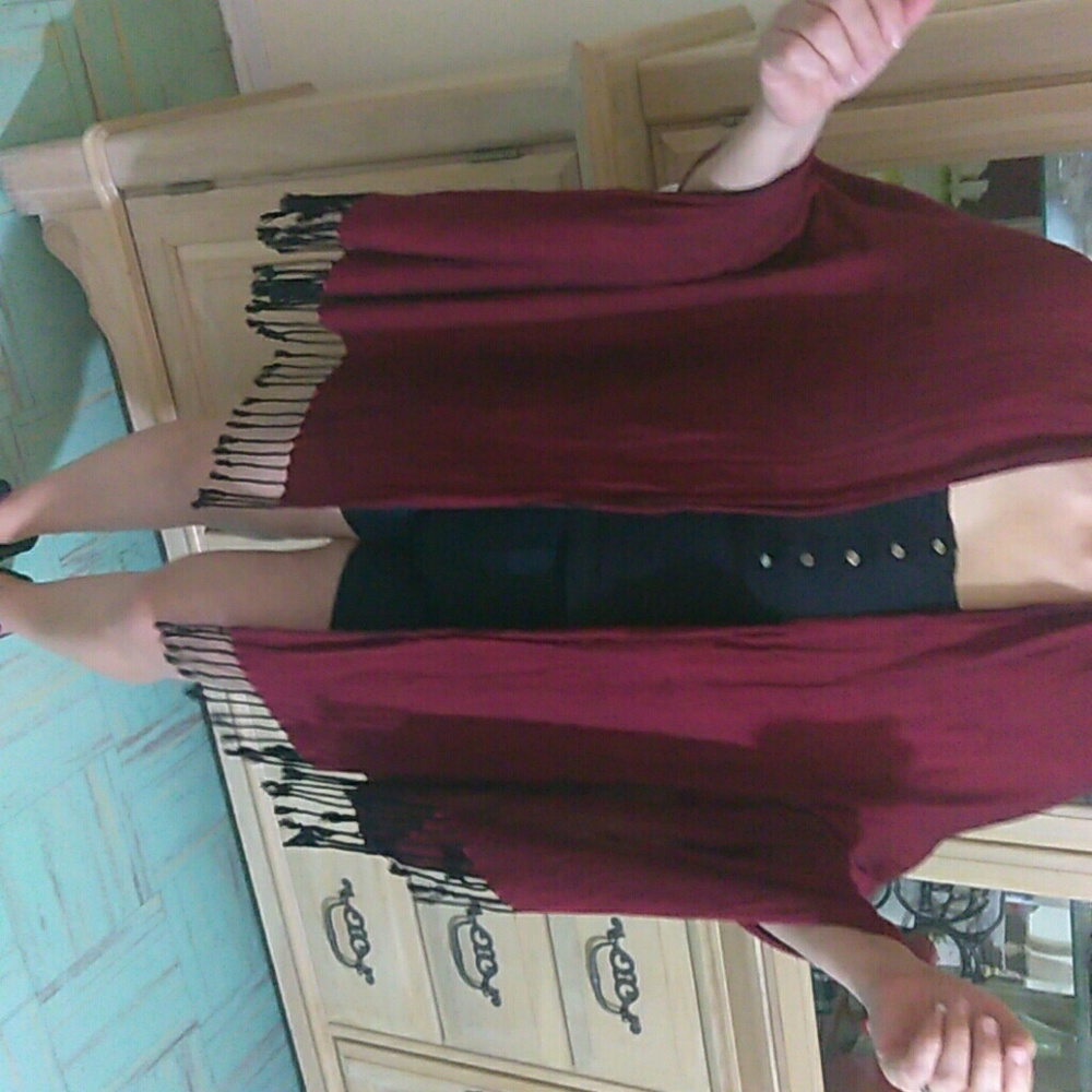 Nice Shawl ! Get ready for upcoming holidays !