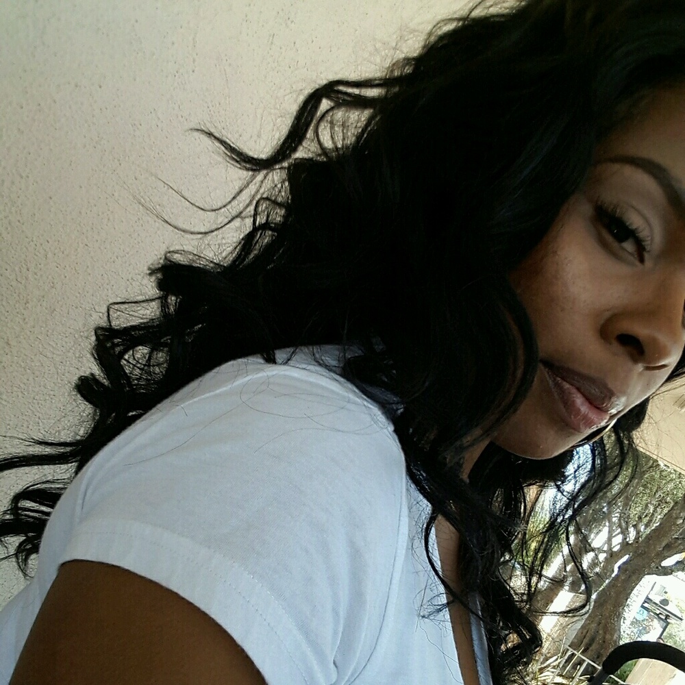 Meet your Posher, April