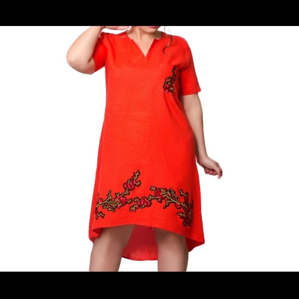 🦄Host Pick🦄 Embroidered. Boho Chic. High Low Dress.