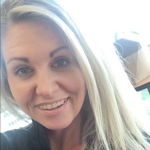 Meet your Posher, Kristen