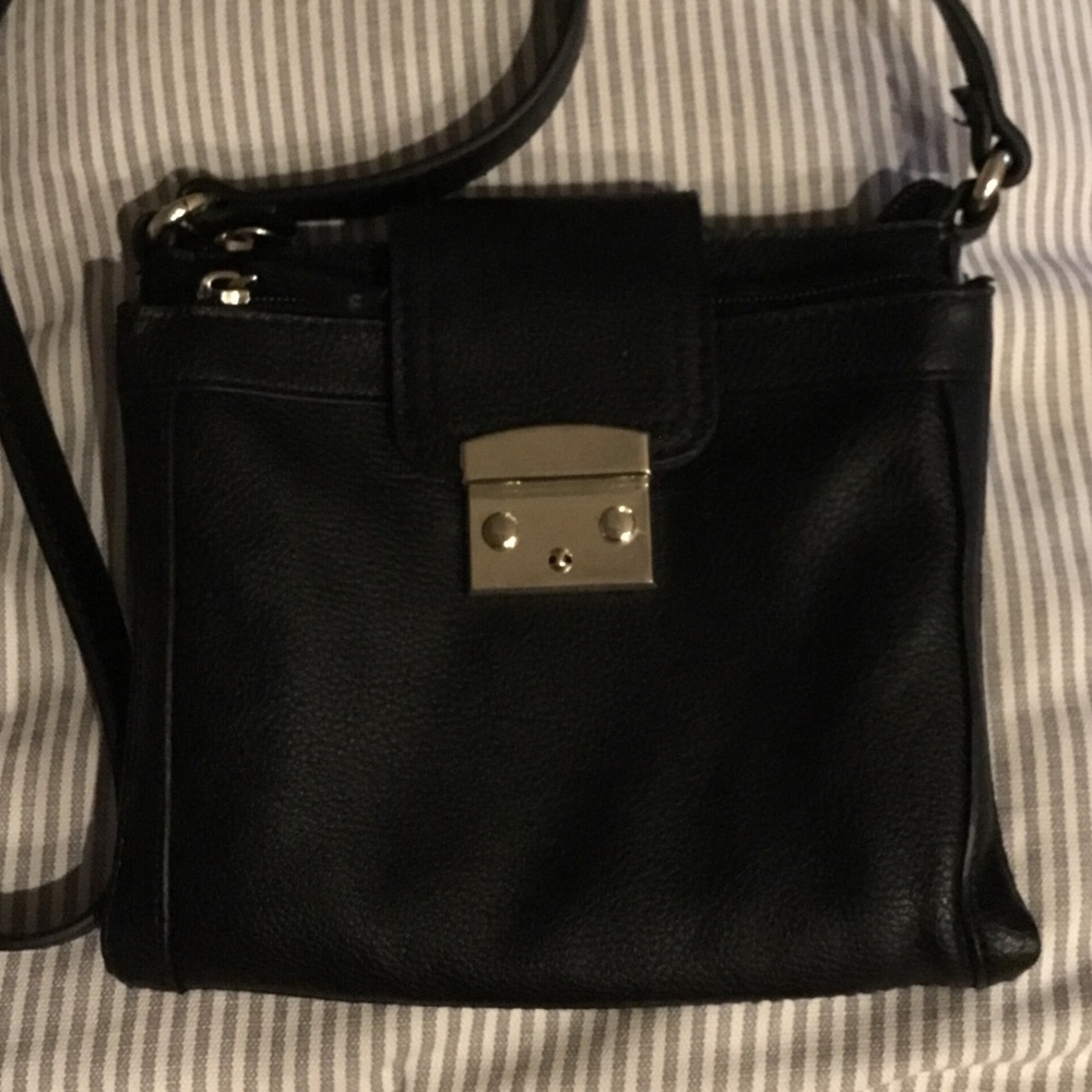 Merona cross body bag