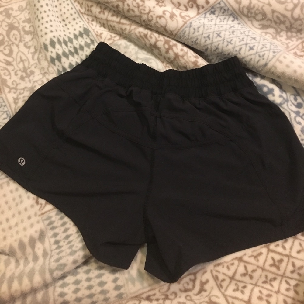 Lululemon black shorts