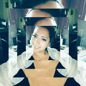 Meet your Posher, Veronica