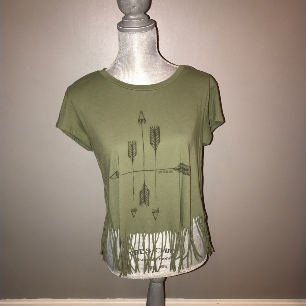 american eagle cropped tee