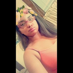 Meet your Posher, Annie