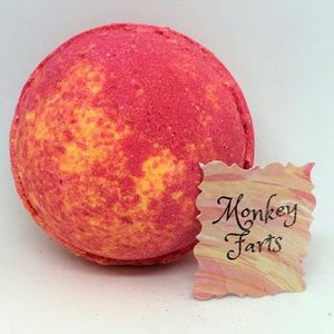 Monkey Farts - Jumbo Bath Bomb