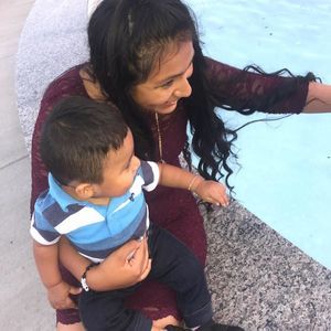 Meet your Posher, Mayra