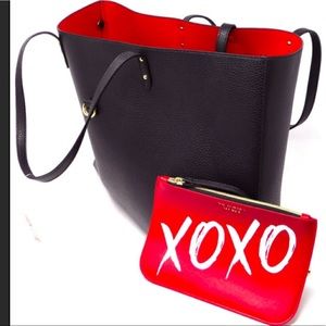 EUC Victoria's Secret black/red tote set