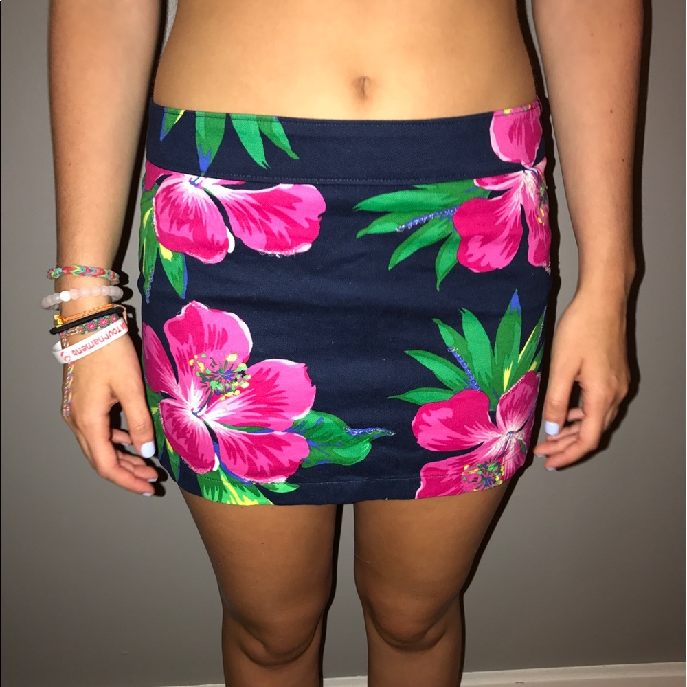 hollister floral skirt