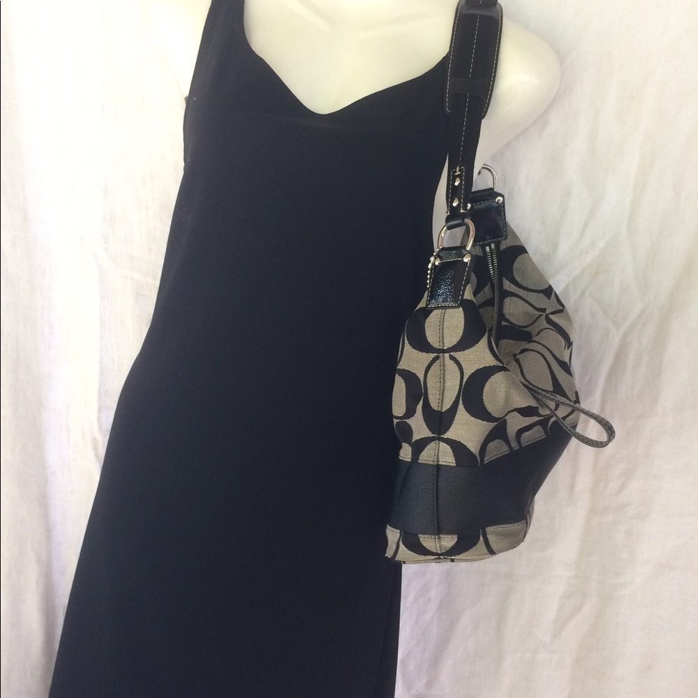 🚩 sold 🚩Coach Signature Canvas Stripe Grey/Black