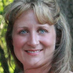 Meet your Posher, Becky