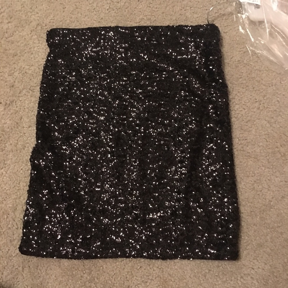 Black sequin skirt