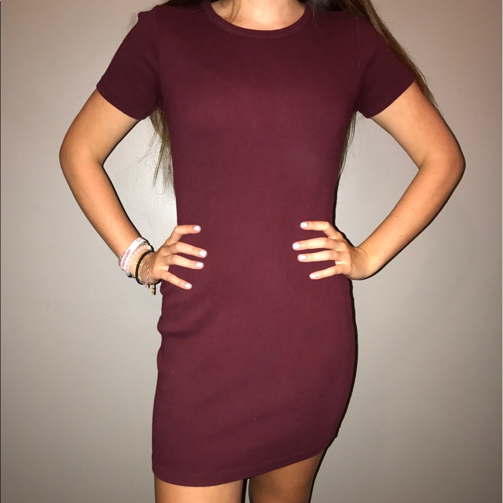 maroon dress