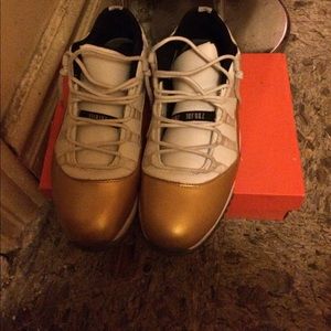 Air jordan 11 retro low