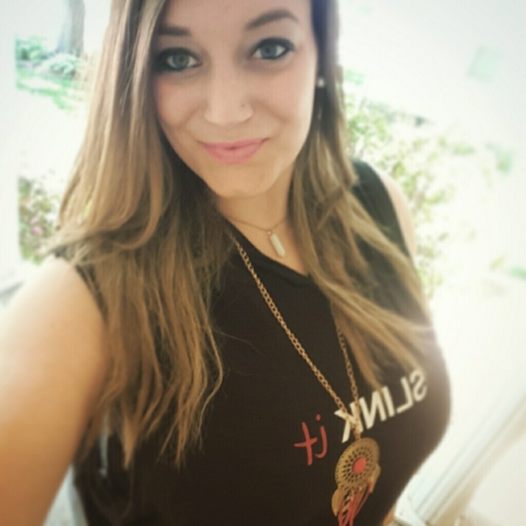 Meet your Posher, Tammy - Picture 7 of 8