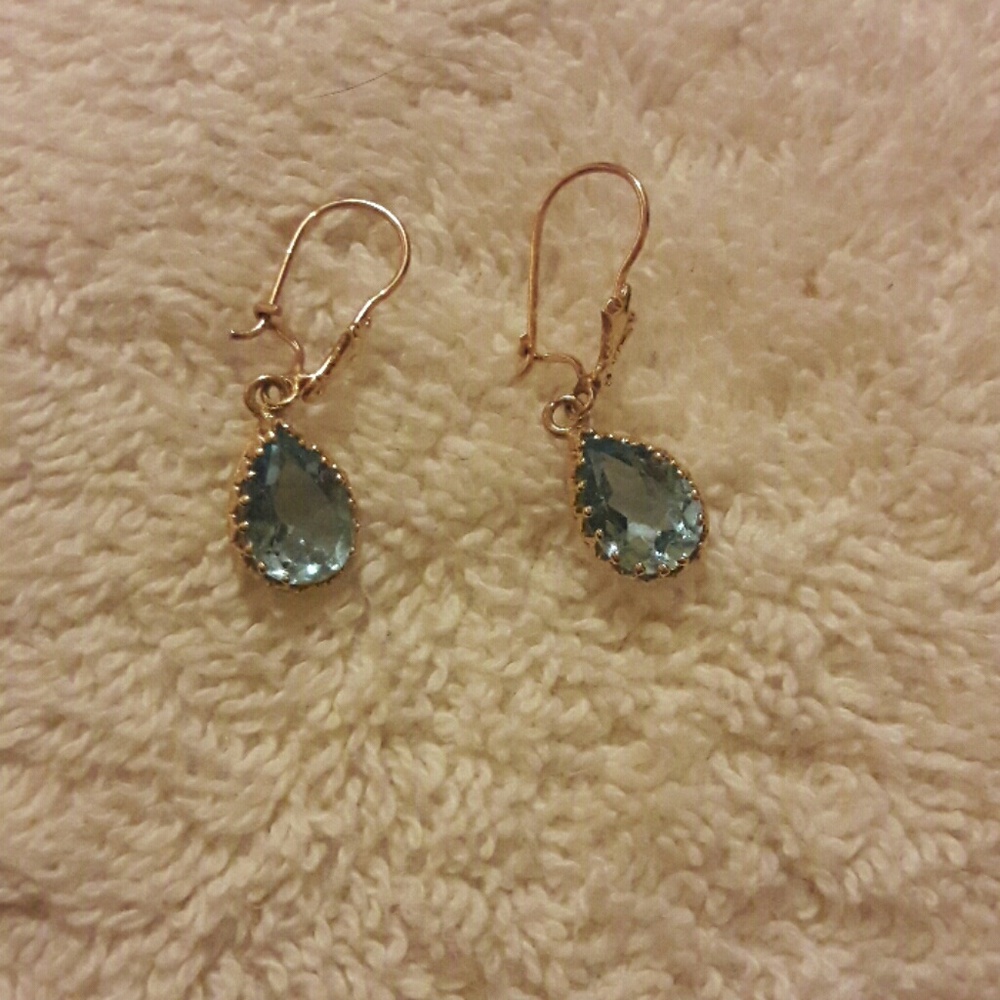 Gold earrings