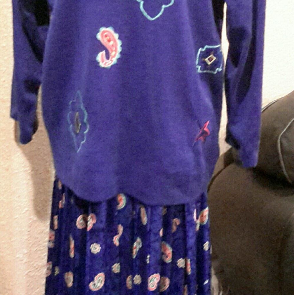 2 piece sweater skirt set