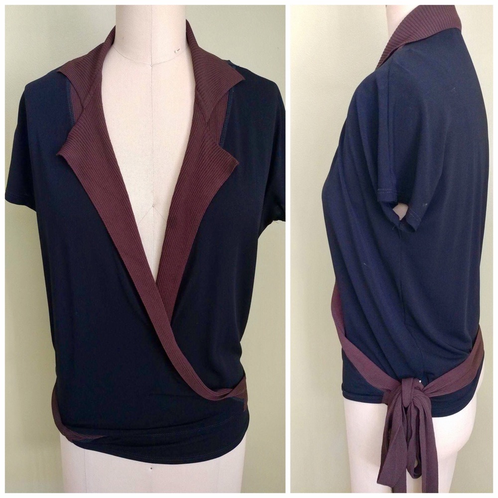 MAXMARA Made in Italy Short Sleeve Wrap Around