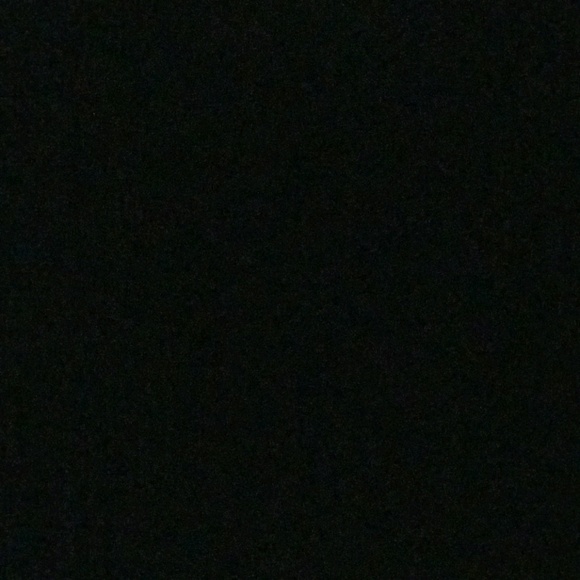 Meet your Posher, Claudia - Picture 1 of 1