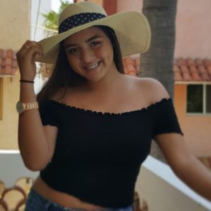 Meet your Posher, Mya