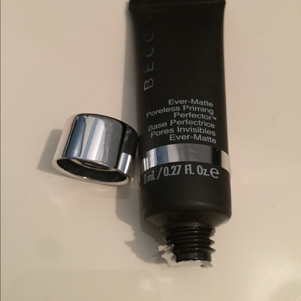 BECCA METTA new Matte Poreless Priming 8ml