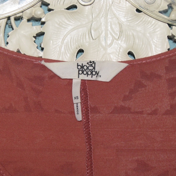 URBAN OUTFITTERS (black poppy) tunic top/dress - Picture 2 of 3