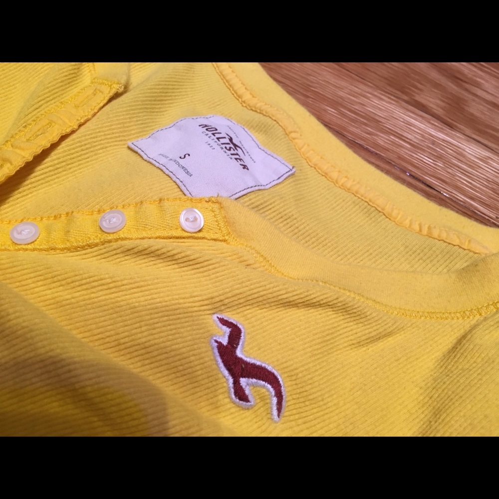 Yellow hollister shirt