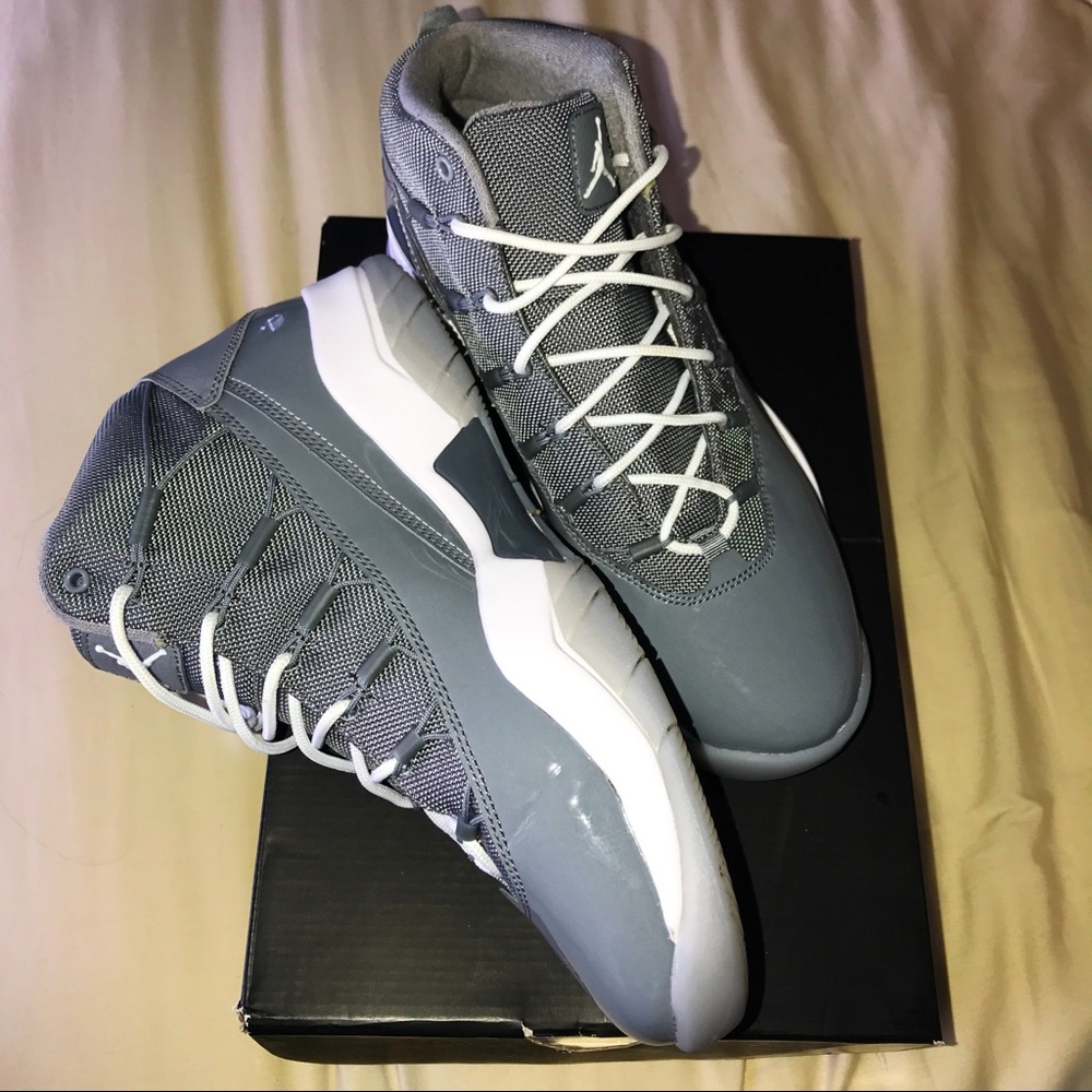 JORDAN PRIME FLIGHT PREM SNEAKERS SIZE: 8