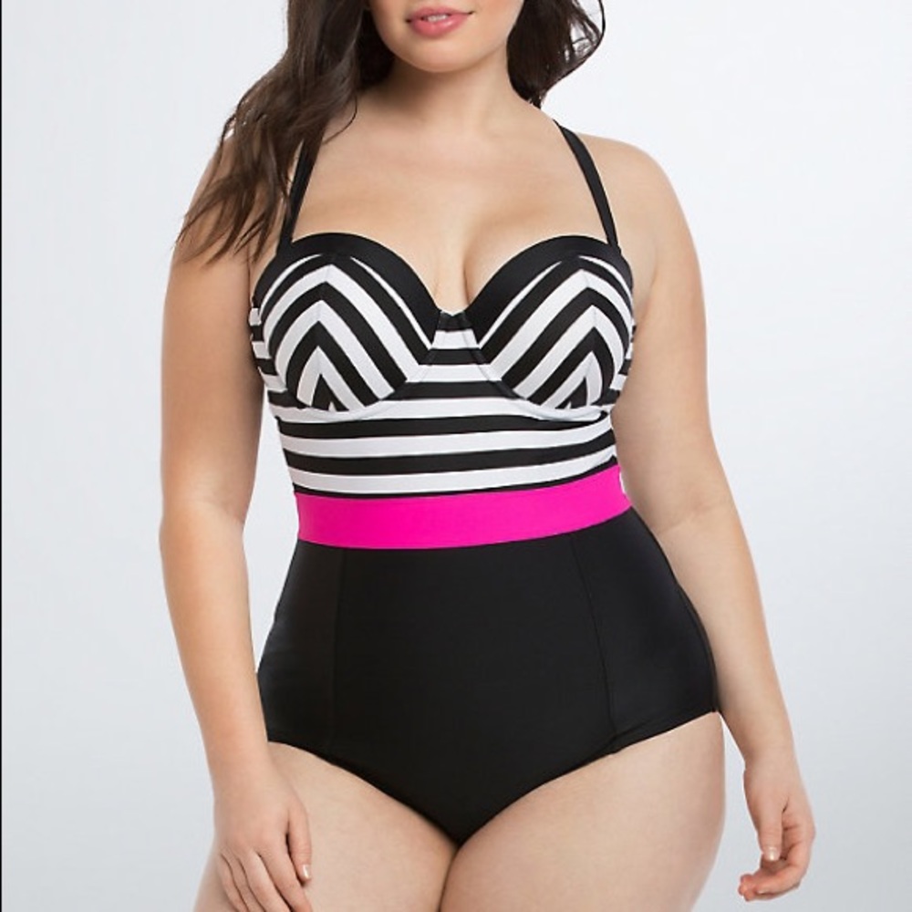Torrid color block swimsuit