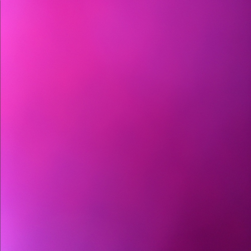 Meet your Posher, Nini