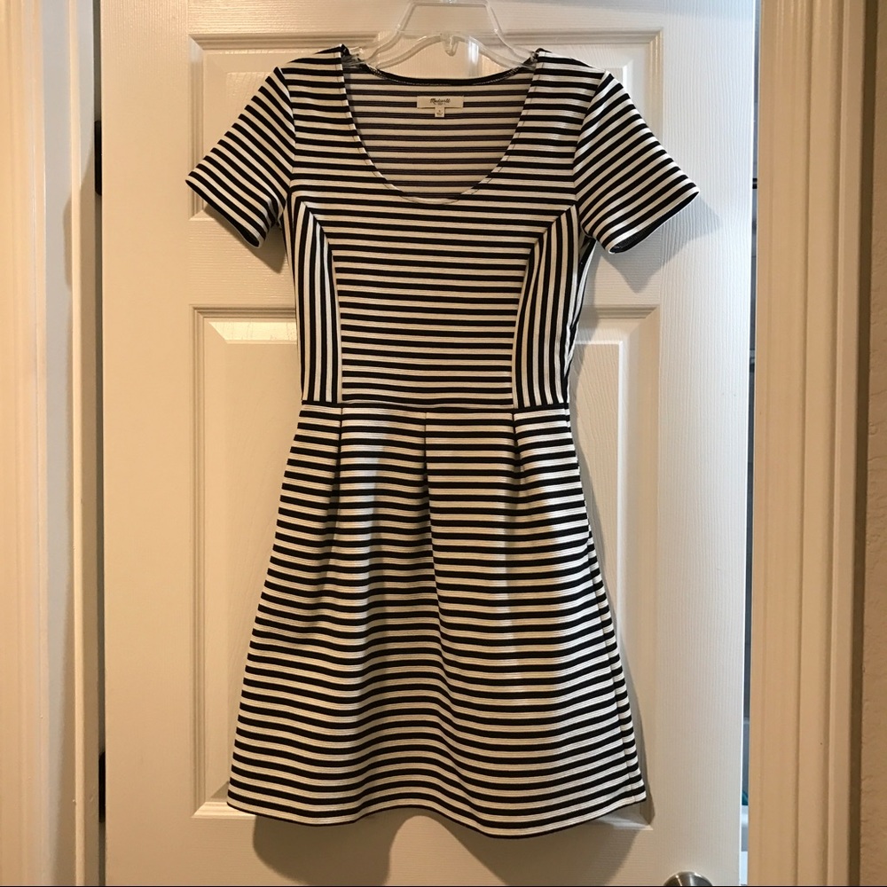 Madewell Bistro Dress in Ridgestripe