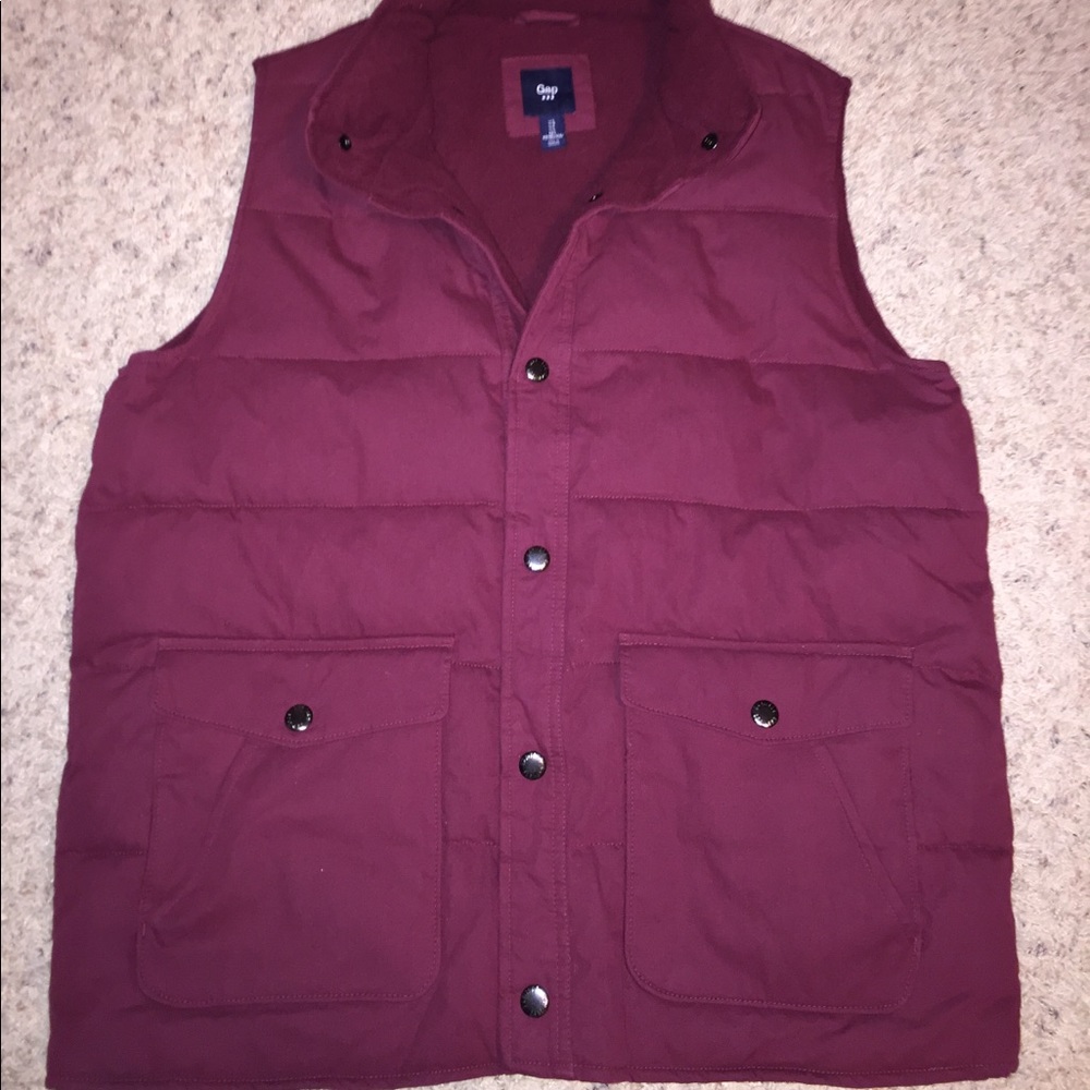 Gap puffer vest