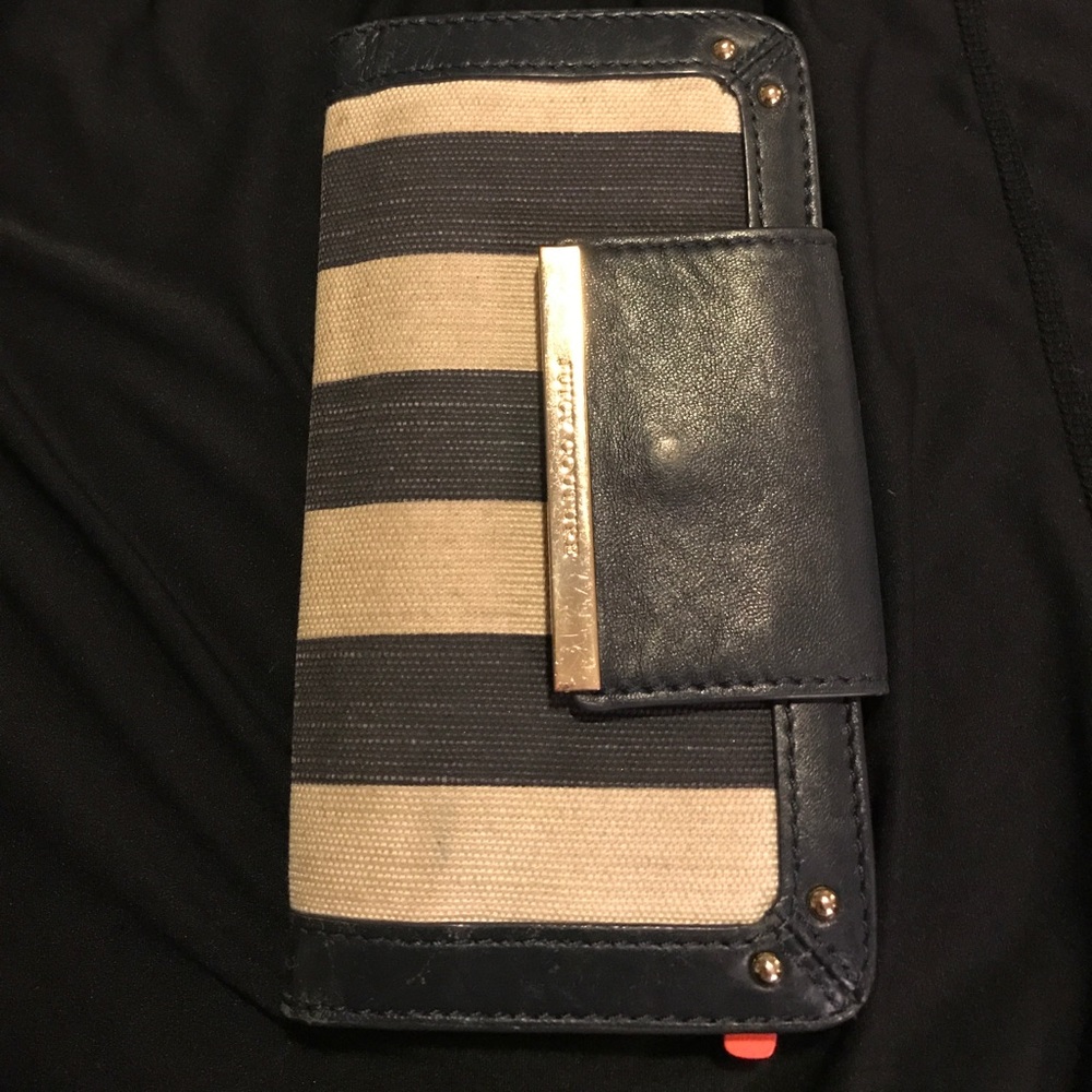 Juicy Couture Continental Wallet