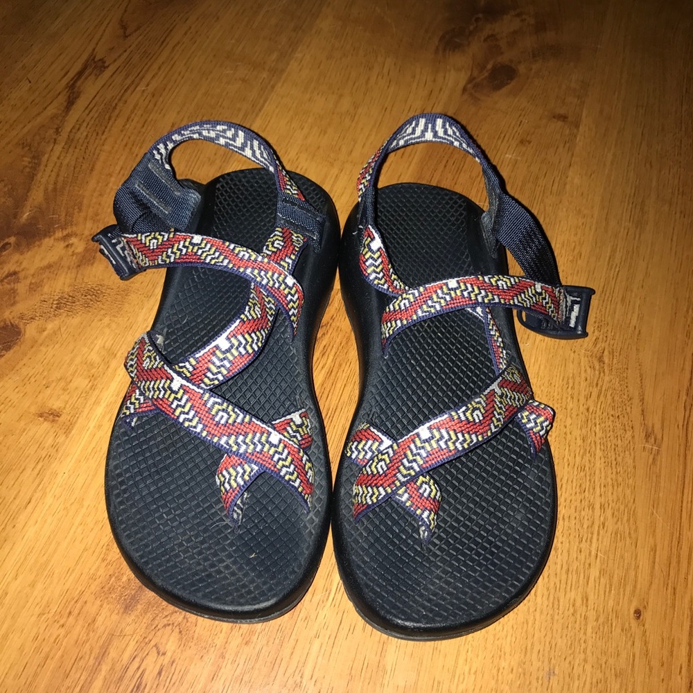 Chaco, size 7!