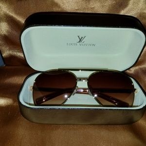 Louis Vuitton Attitude Pilote Sunglasses