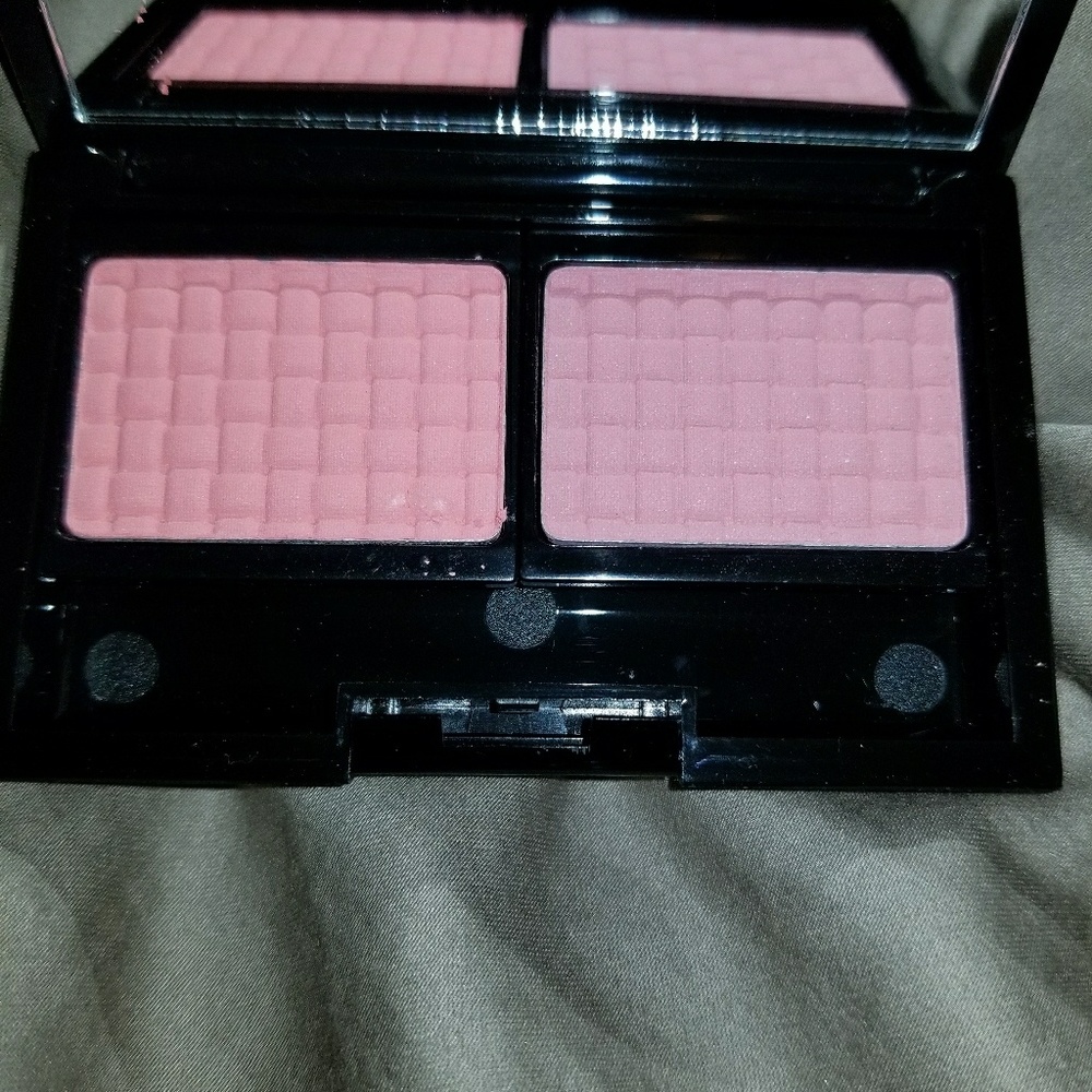 Doucce blush palette duo