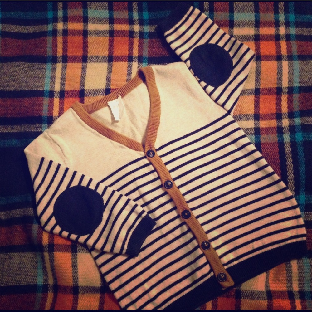 ❌SOLD❌👦🏻H&M Cardigan Boy's Size 12/18 Months👦🏻