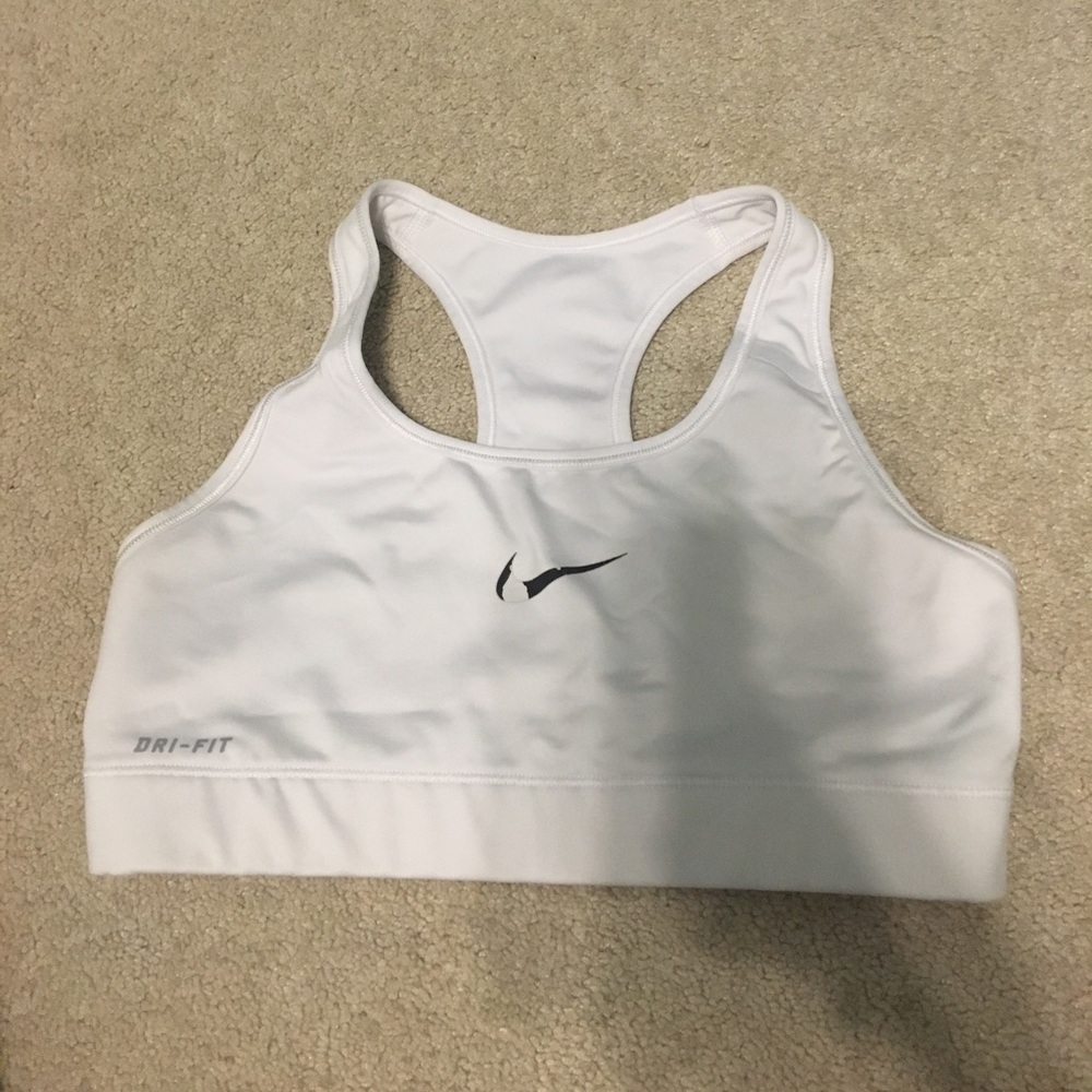 White Nike Pro Sports Bra
