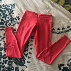 Lululemon wunder unders