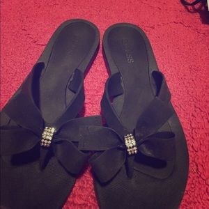 Guess Tutu Bow Flip Flop