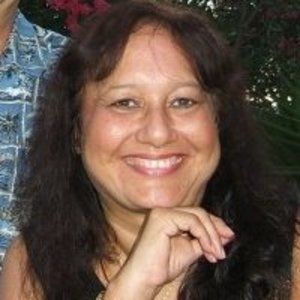 Meet your Posher, Holly