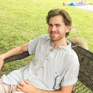 Meet your Posher, Thomas